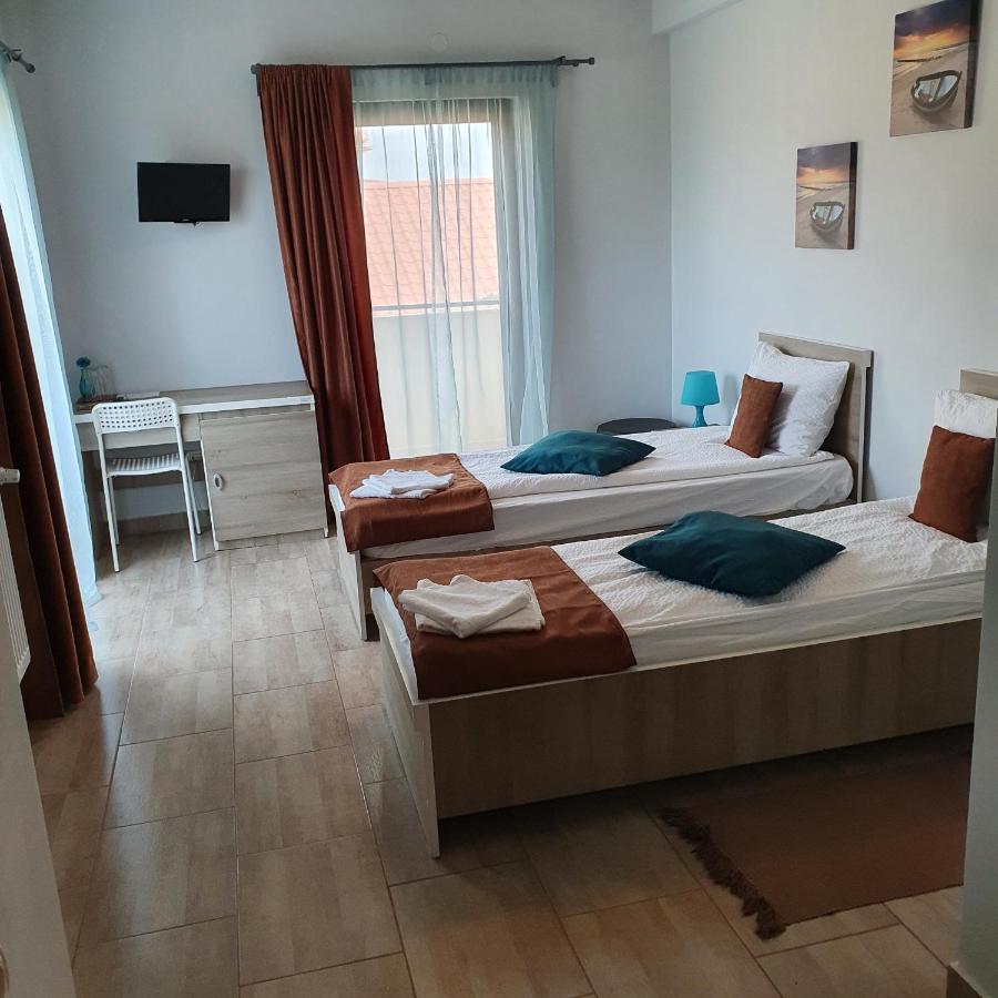 Sunny Family Vila Constanta Hotel Екстериор снимка